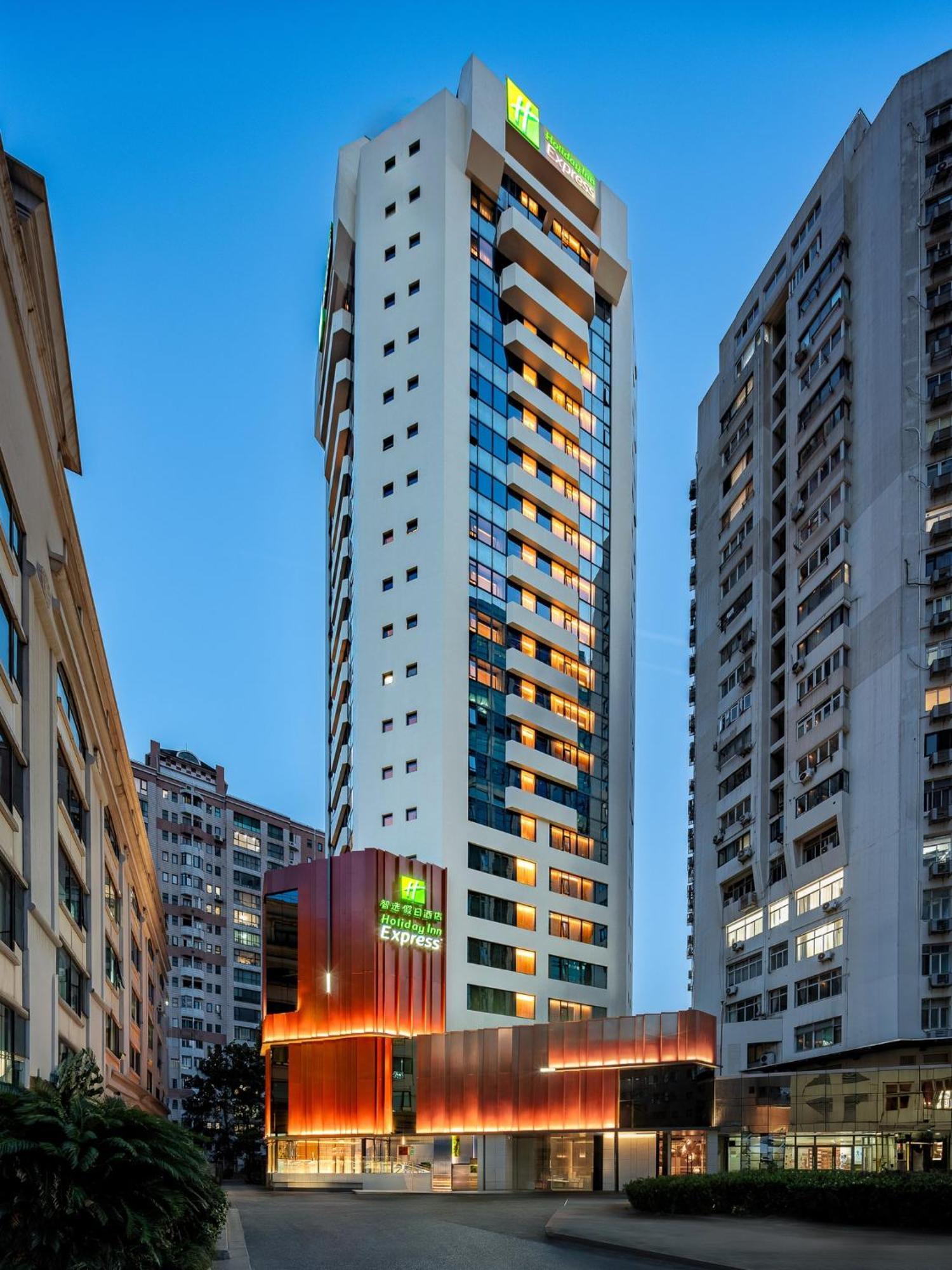 Holiday Inn Express Shanghai Jing'An Temple By Ihg Exterior photo