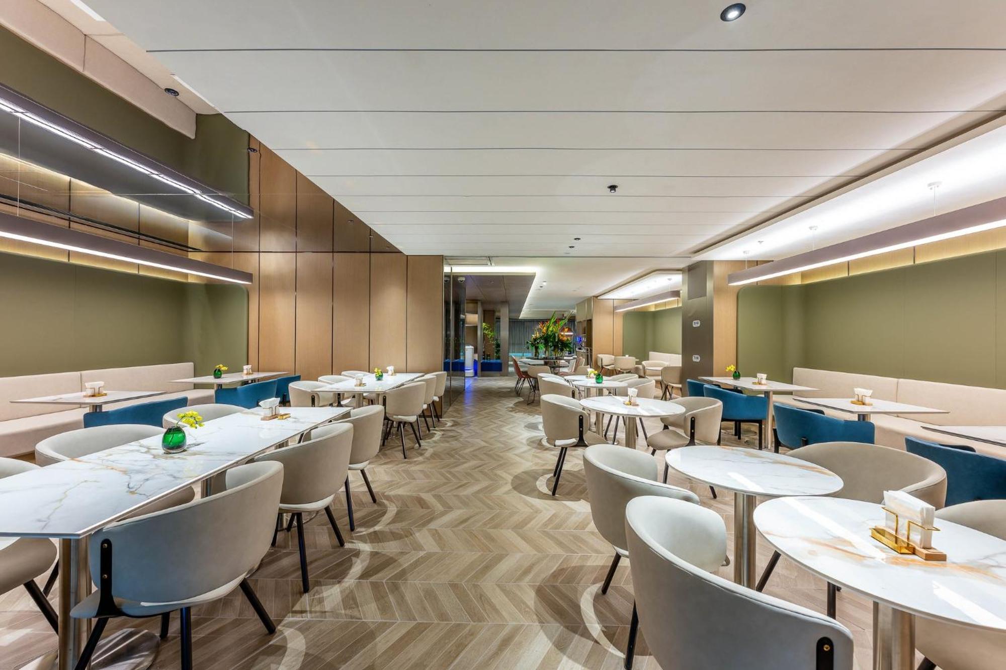 Holiday Inn Express Shanghai Jing'An Temple By Ihg Exterior photo