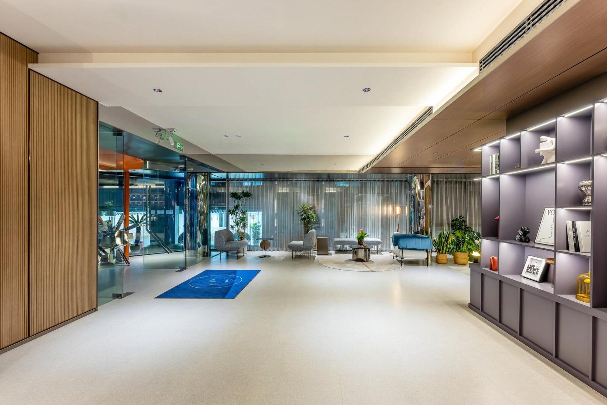 Holiday Inn Express Shanghai Jing'An Temple By Ihg Exterior photo